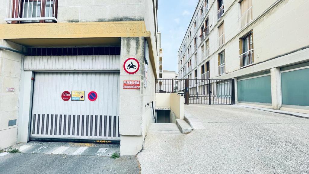 Apartment T2 Climatise Intra Muros Spacieux Et Lumineux